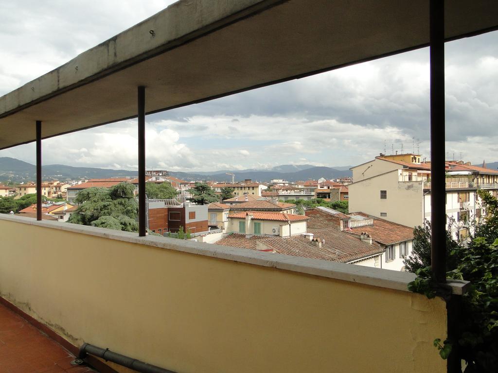 Residenza Giulia Hotell Florens Exteriör bild