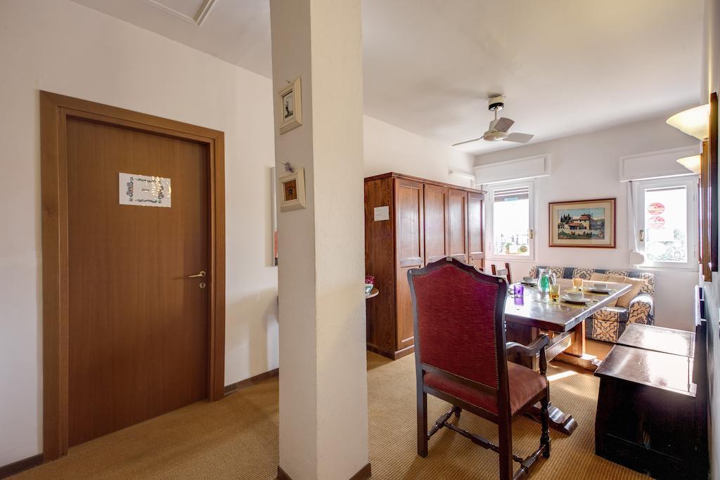 Residenza Giulia Hotell Florens Exteriör bild