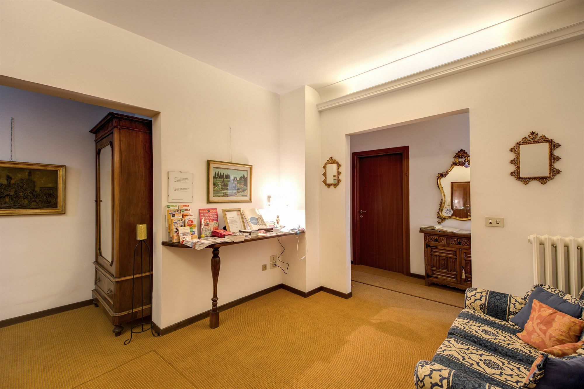 Residenza Giulia Hotell Florens Exteriör bild
