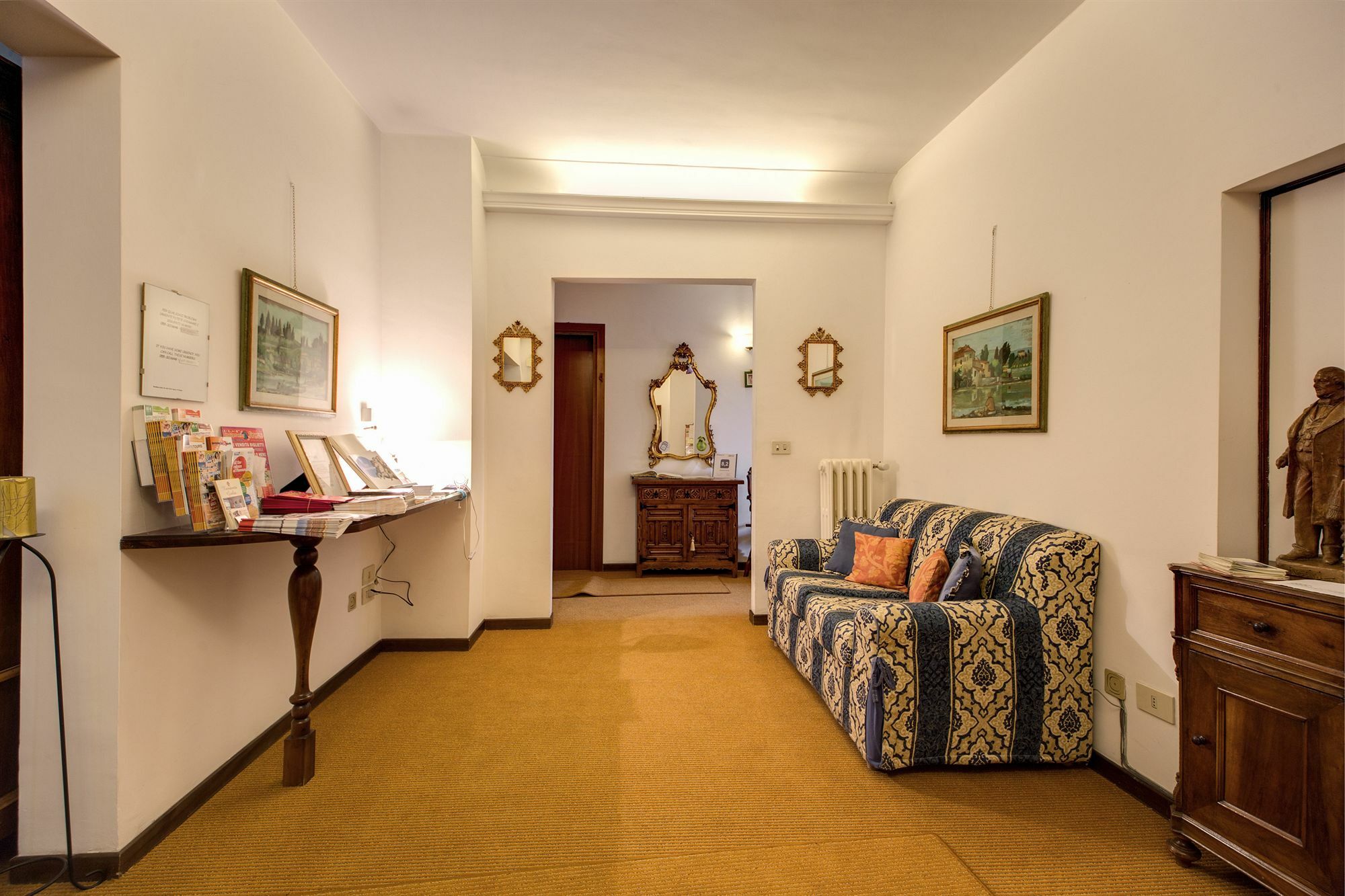 Residenza Giulia Hotell Florens Exteriör bild